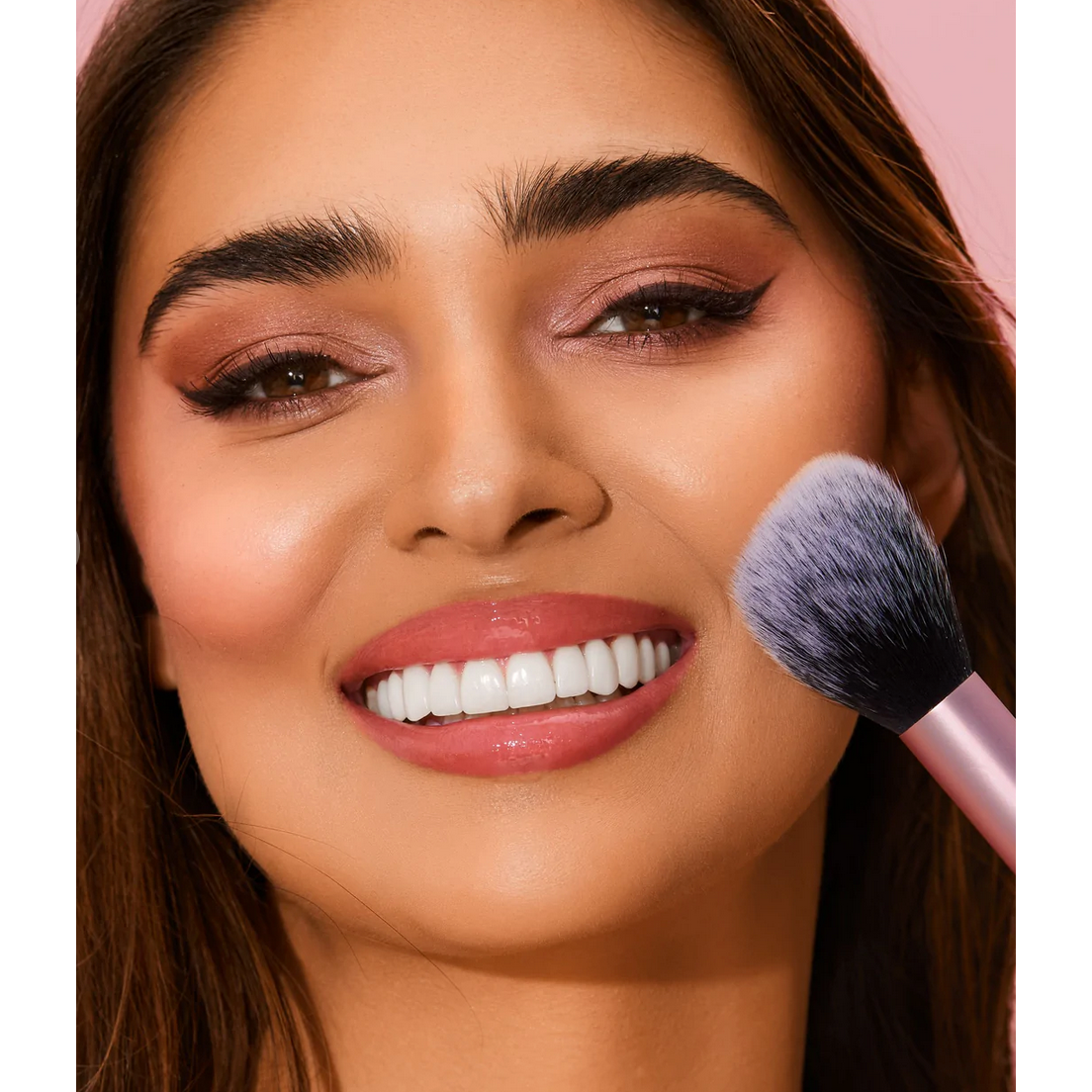 Real Techniques Everyday Essentials 5-Piece Makeup Brush Set